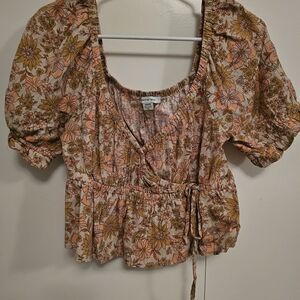 American Eagle Outfitters Floral Puff Sleeve Blouse - Pink and Gold